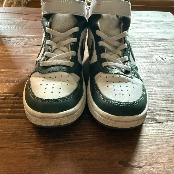 Nike Kids Sneakers - Forest Green and White Sz 13c - Picture 3 of 3